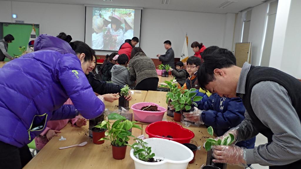 당진의 꼬마농부 체험 인기! 이미지