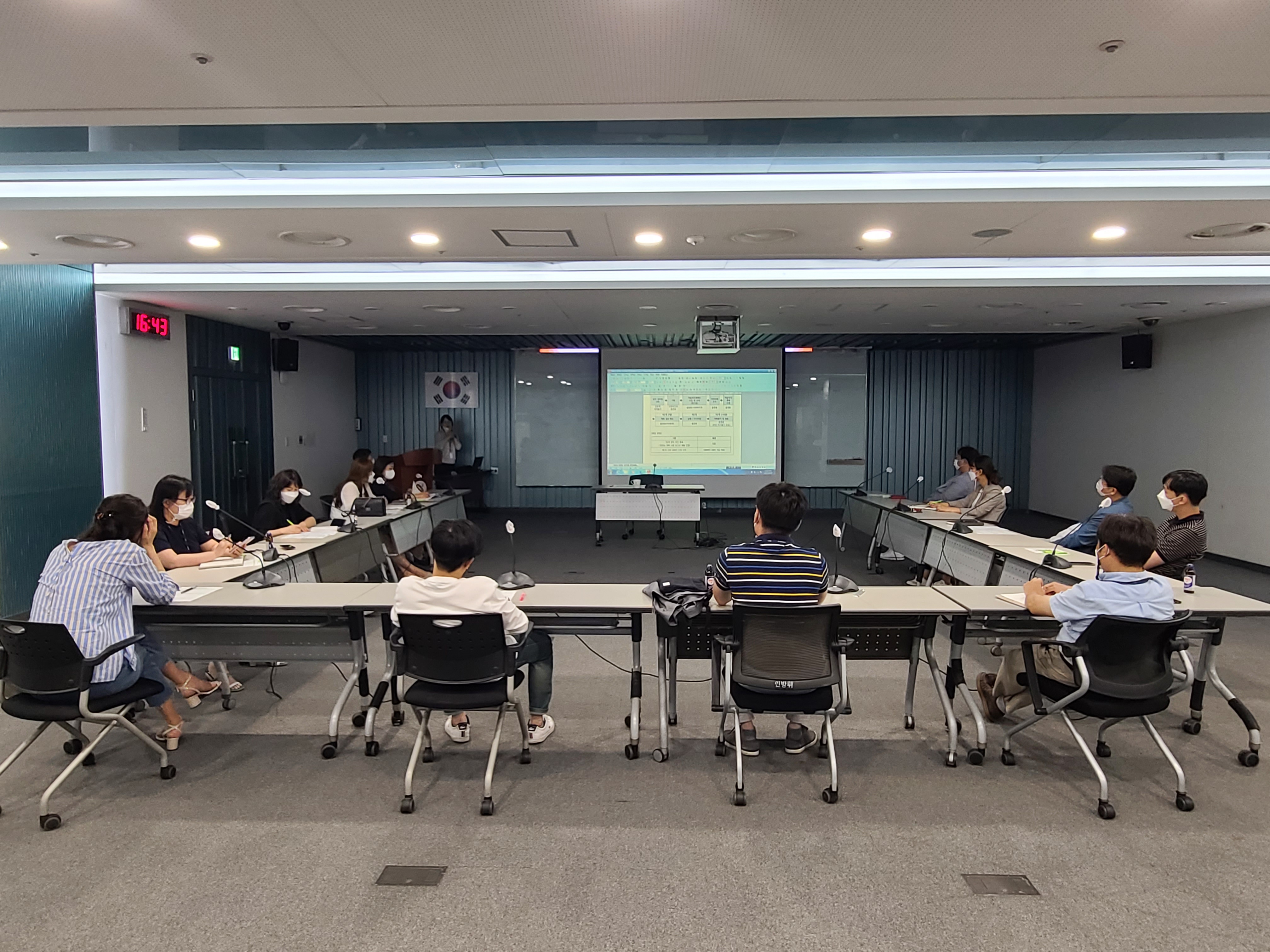 당진시 읍면동 보건복지서비스 담당공무원 머리 맞대